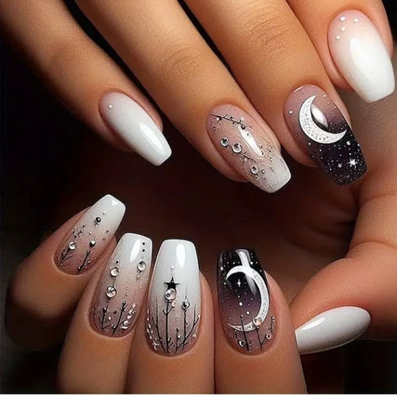 🔥3/$21 Elegant Moon and Star Press On Nails - Picture 1 of 3